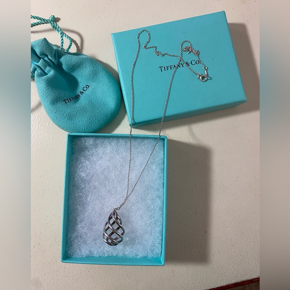 Paloma Picasso by Tiffany Necklace - retired piece.